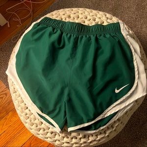 💚 Green Nike Running Shorts 💚